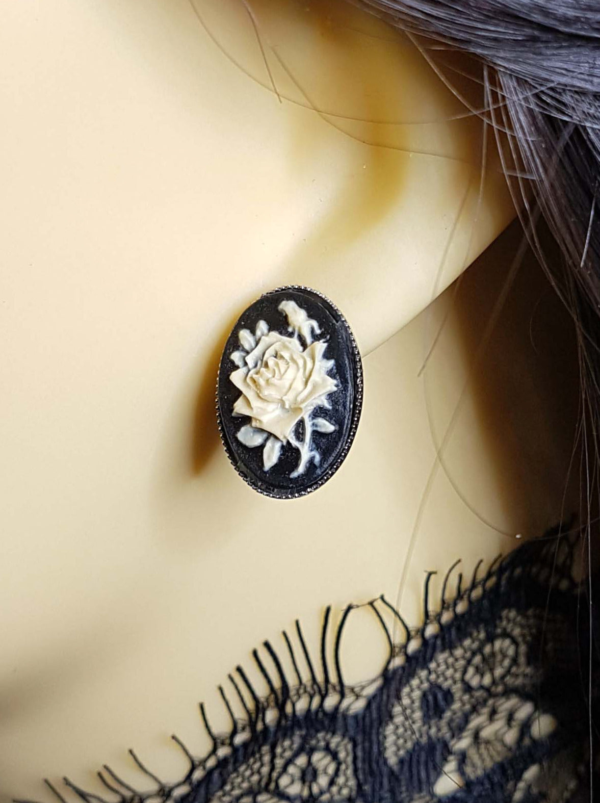 SMALL ROSE CAMEO STUD EARRINGS (IVORY) –