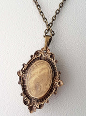 GOTHIC ORNATE RAINBOW SKULL NECKLACE | THEBLACKWARDROBE.COM.