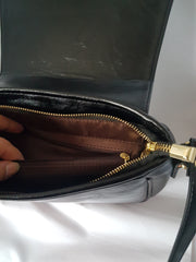 BLACK CROSSBODY SADDLE BAG | THEBLACKWARDROBE.COM.