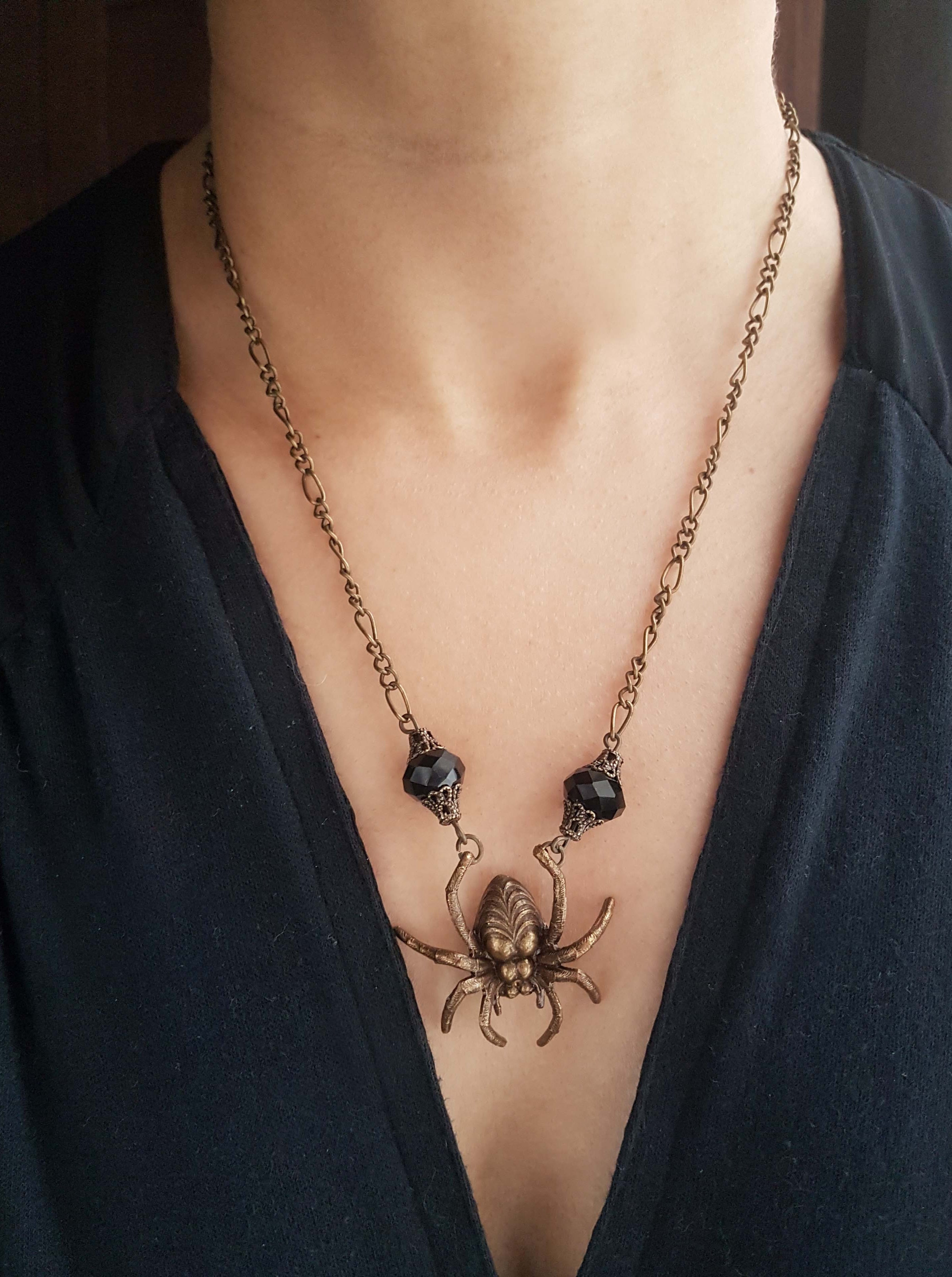 SPIDER NECKLACE (sample sale)