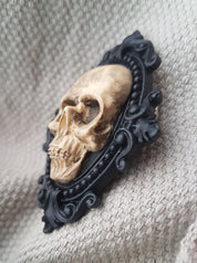ORNATE RESIN SKULL BROOCH