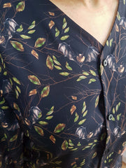 V-NECK SHIRT WITH FLOATY SLEEVES (Autumn Flying Bats print)