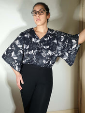 V-NECK SHIRT WITH FLOATY SLEEVES (Botanical Bats print)