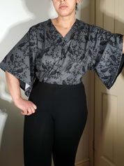 V-NECK SHIRT WITH FLOATY SLEEVES (Ravens & blossoms print)
