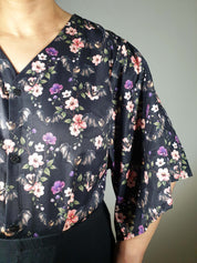 V-NECK SHIRT WITH FLOATY SLEEVES (Spring Flying Bats print)