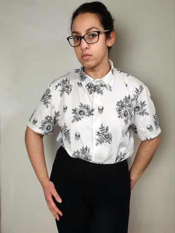 SHORT-SLEEVE COLLARED SHIRT (Vintage Floral & Skulls print)