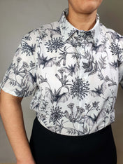 SHORT-SLEEVE COLLARED SHIRT (Botanical Bats print)