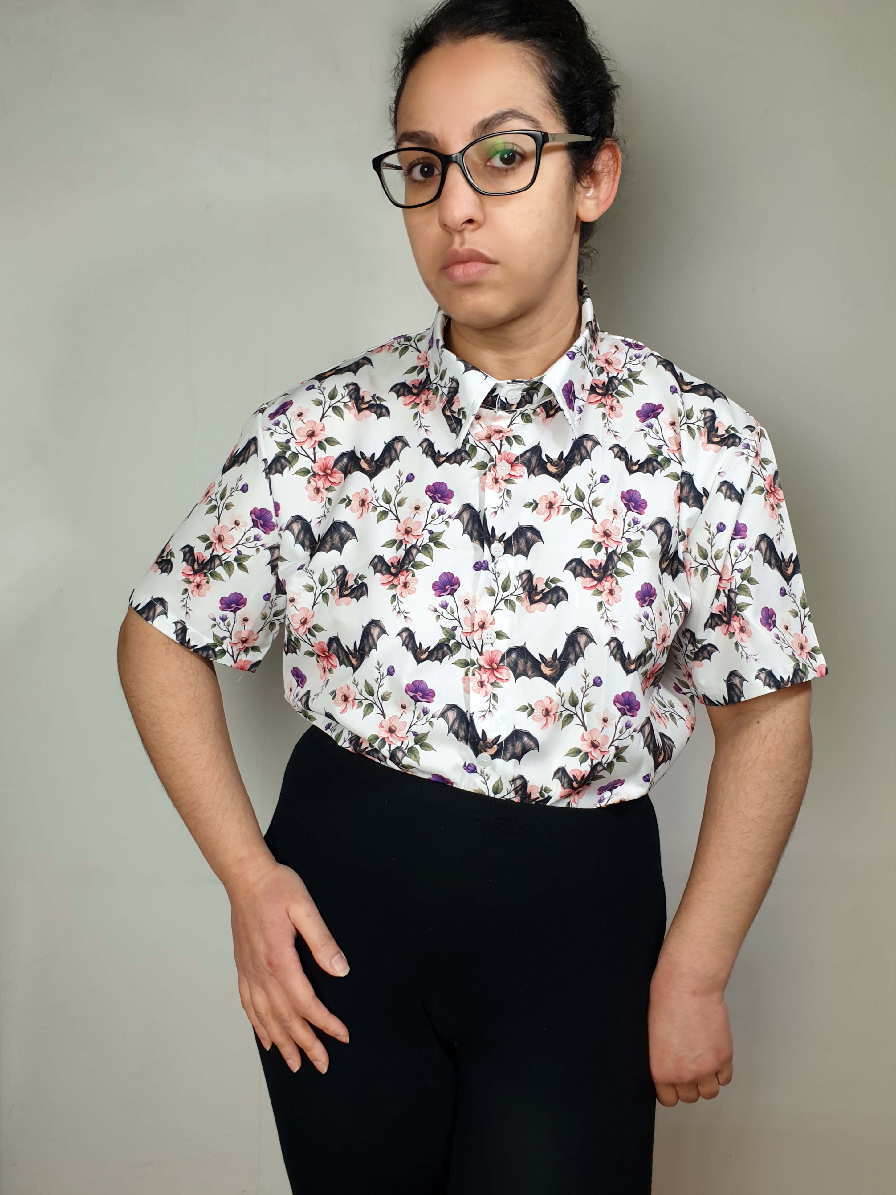 SHORT-SLEEVE COLLARED SHIRT (Spring Flying Bats print)