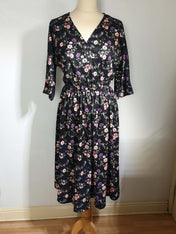 WRAP-FRONT MIDI DRESS (Spring Flying Bats print)