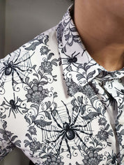 SHORT-SLEEVE COLLARED SHIRT (Spiderweb Lace print)