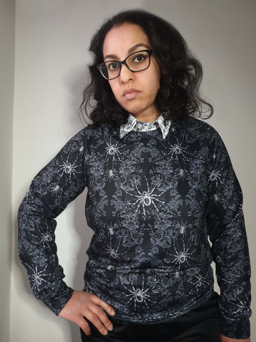 THIN SWEATSHIRT (Spiderweb Lace print)