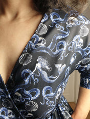 WRAP-FRONT MIDI DRESS (Macabre Tentacles print)