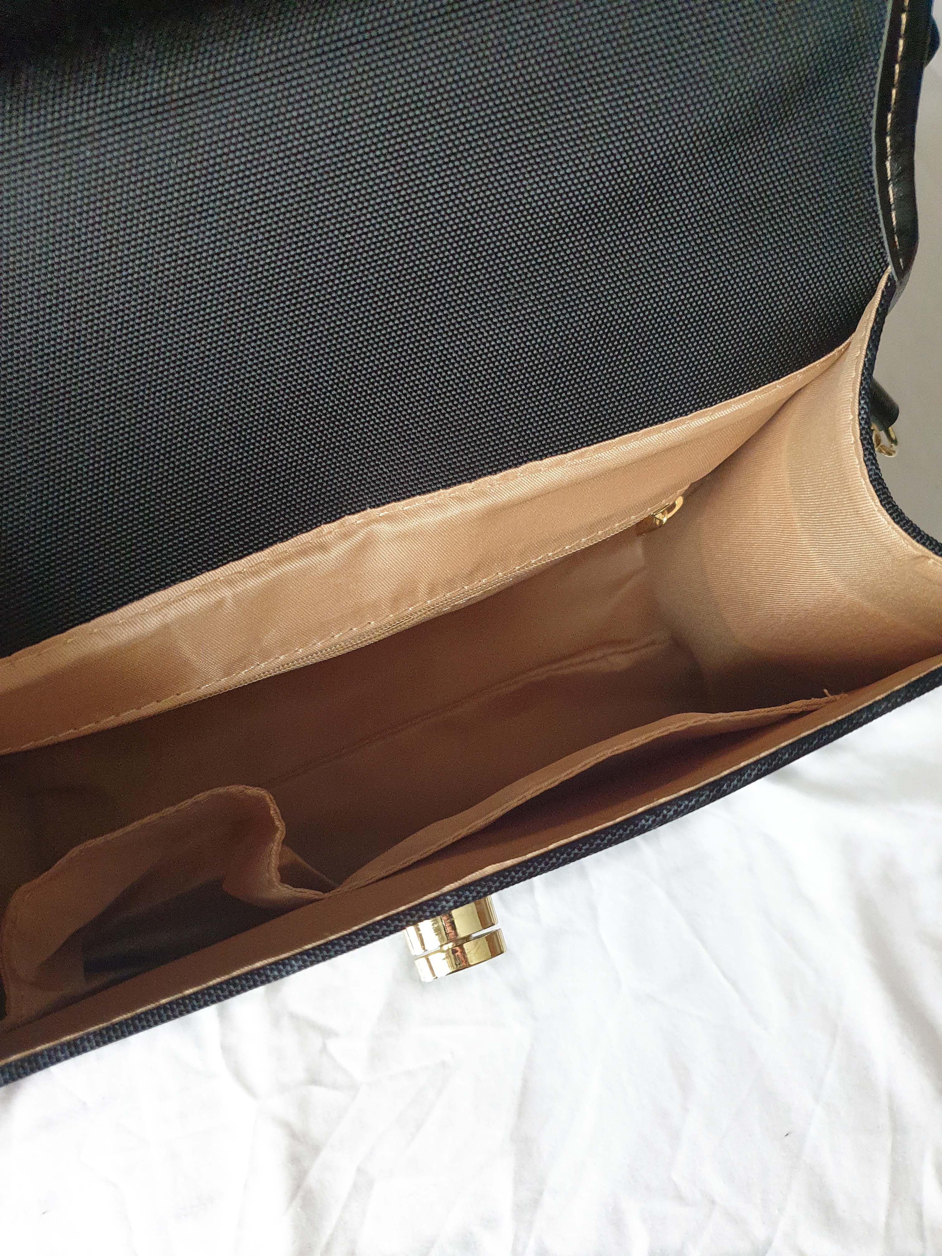 BLACK CROSSBODY FLAP BAG (Ravens/Blossoms print)