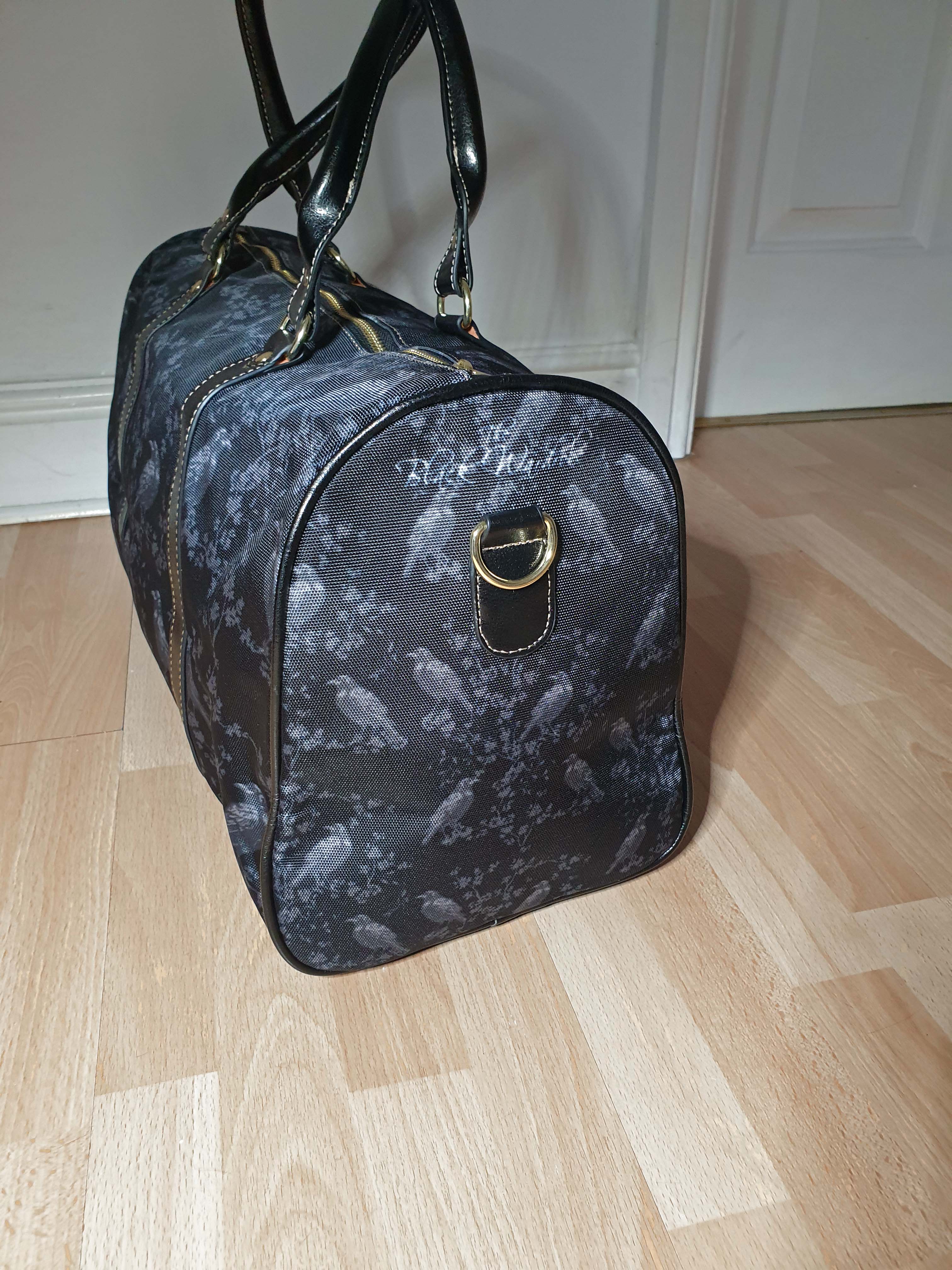 BLACK HOLDALL BAG (Ravens & Blossoms print)