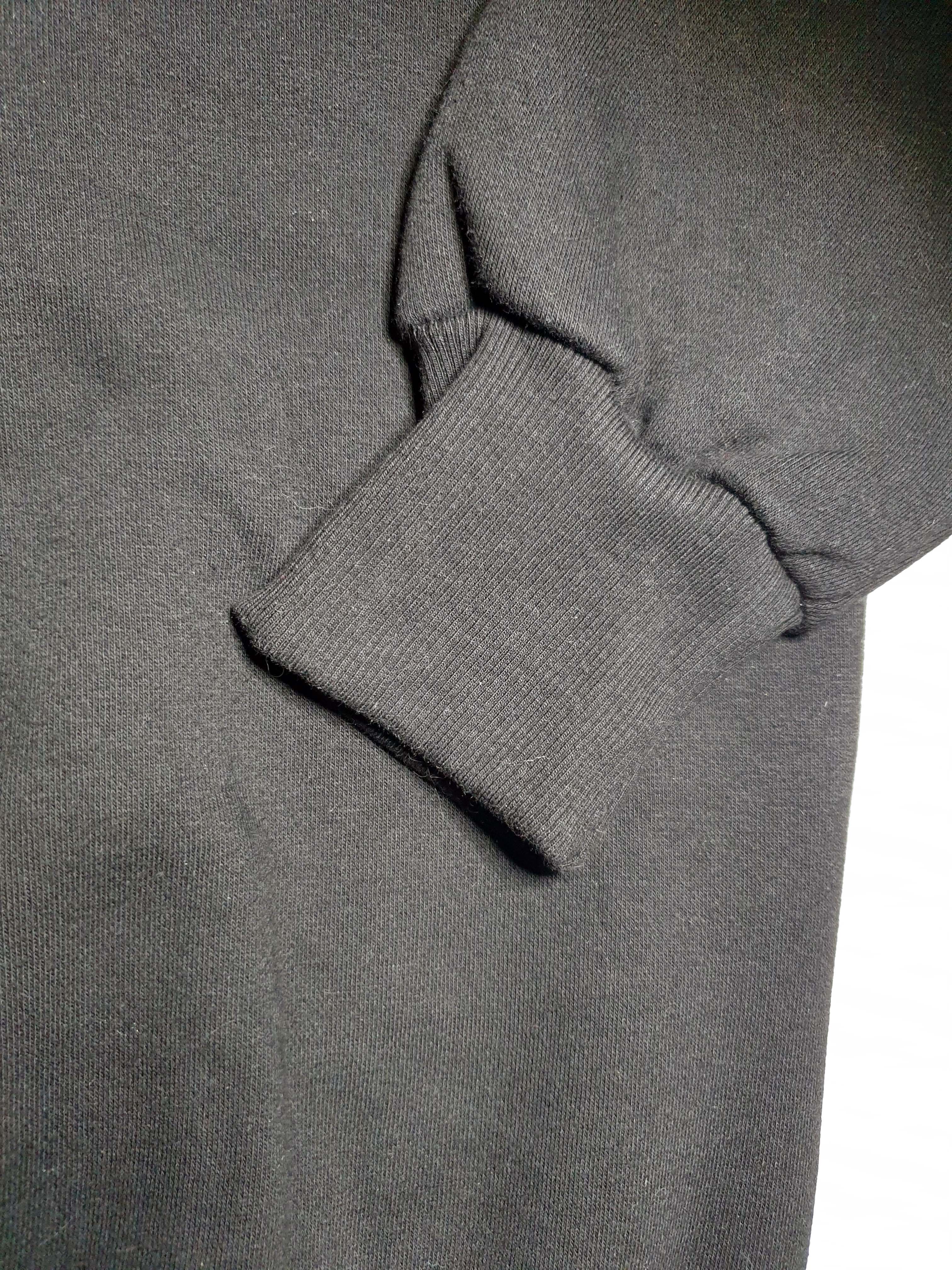 DARK & MERRY sweatshirt