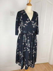 WRAP-FRONT MIDI DRESS (Sakura Corvids print)