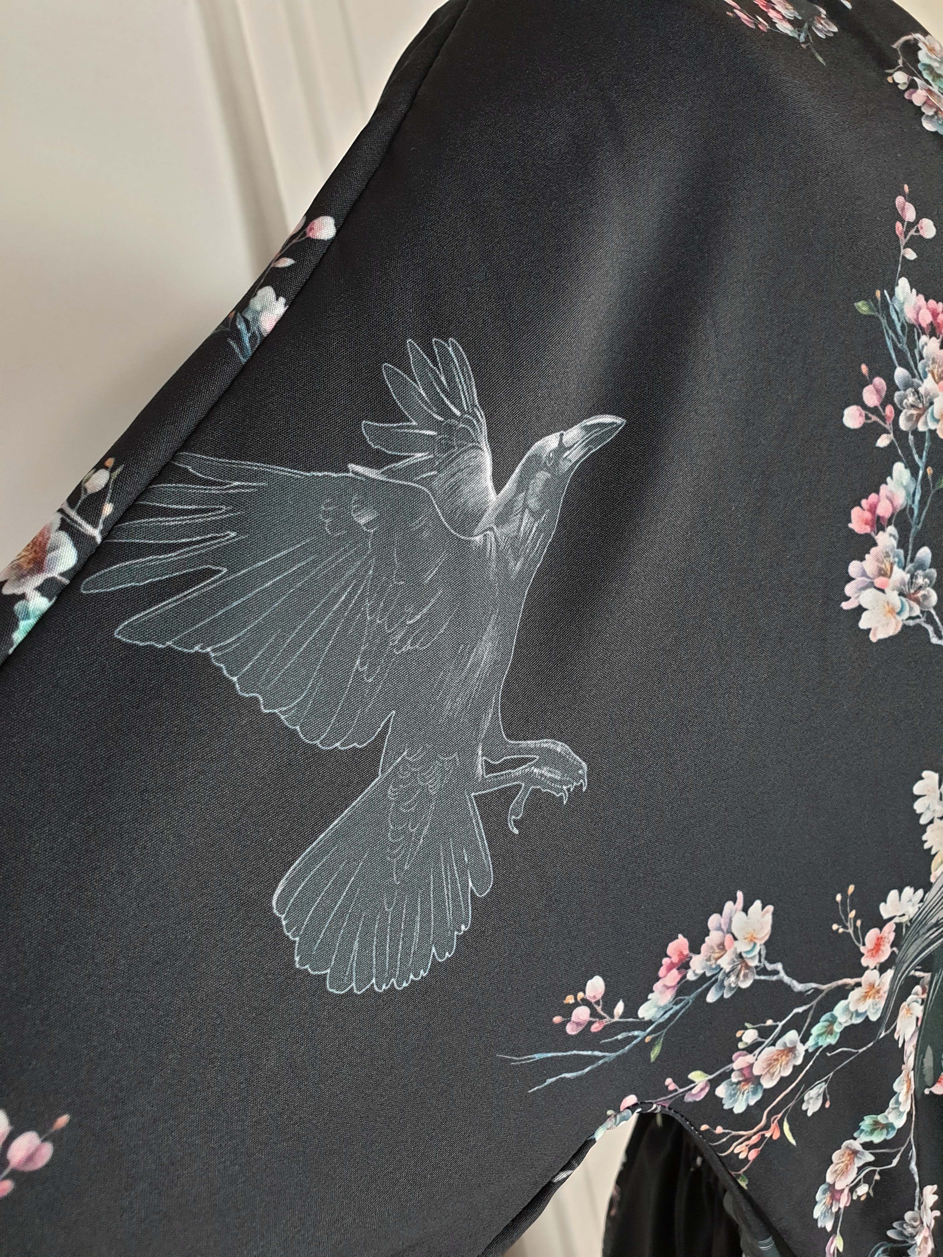 WRAP-FRONT MIDI DRESS (Sakura Corvids print)