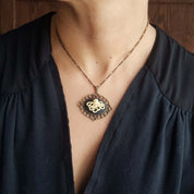 DAINTY OCTOPUS KRAKEN CAMEO NECKLACE