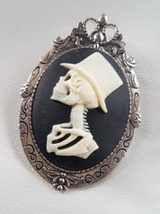 MALE SKULL SKELETON CAMEO BROOCH