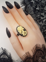 SILVER LADY SKULL CAMEO RING