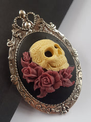 SKULL & ROSES CAMEO BROOCH - IMPERFECT ITEM