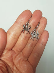 SMALL SPIDERS CHARM EARRINGS | THEBLACKWARDROBE.COM.