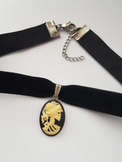 LADY SKULL SKELETON CAMEO CHOKER