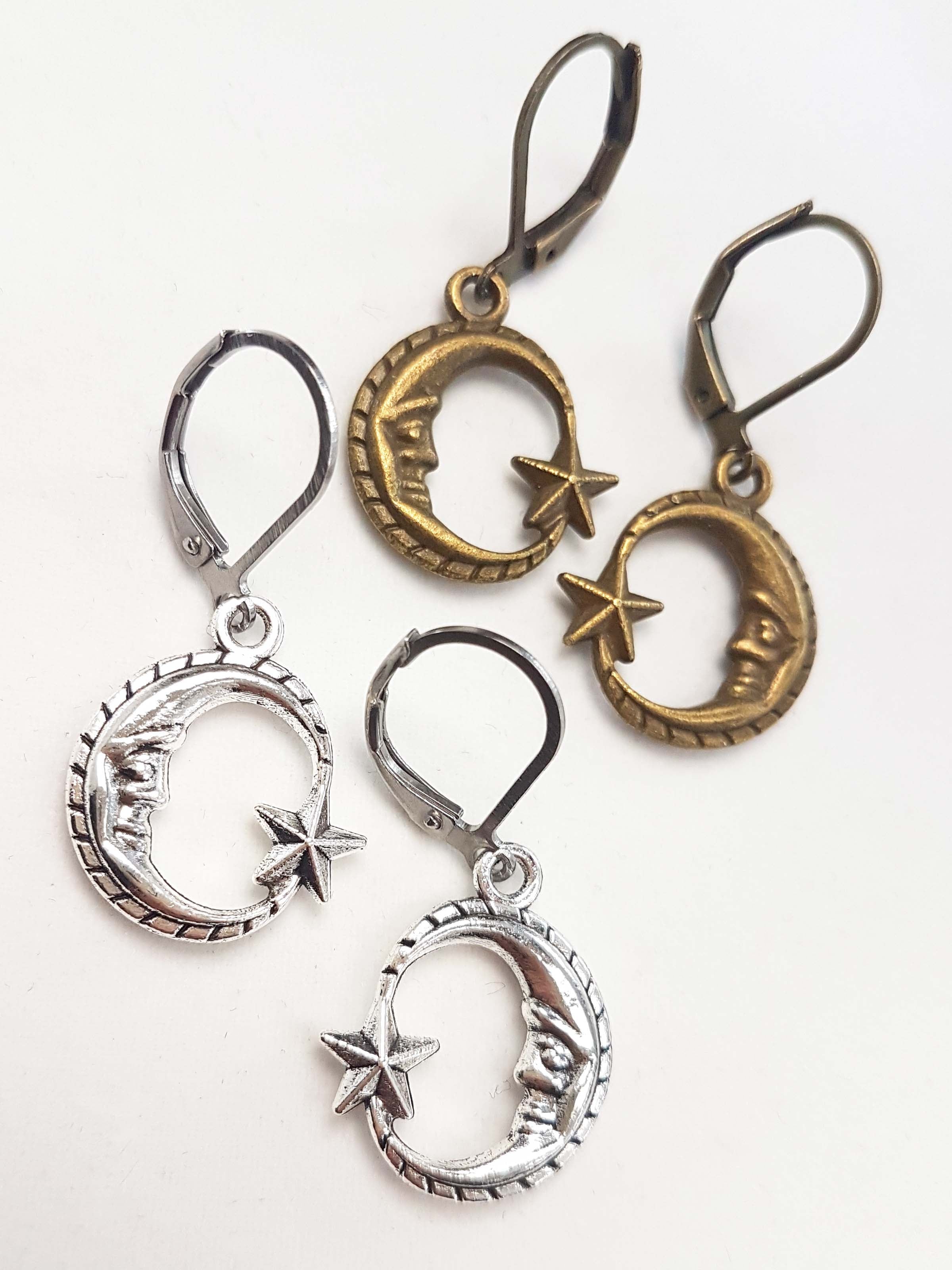 SMALL CRESCENT MOONS CHARM EARRINGS | THEBLACKWARDROBE.COM.