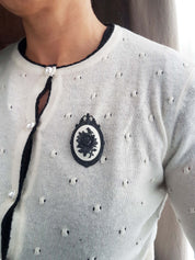 GOTHIC BLACK&WHITE ROSE CAMEO BROOCH