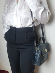 BLACK CROSSBODY FLAP BAG