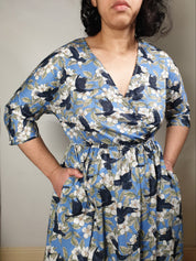 WRAP-FRONT MIDI DRESS (Spring Flying Ravens print)