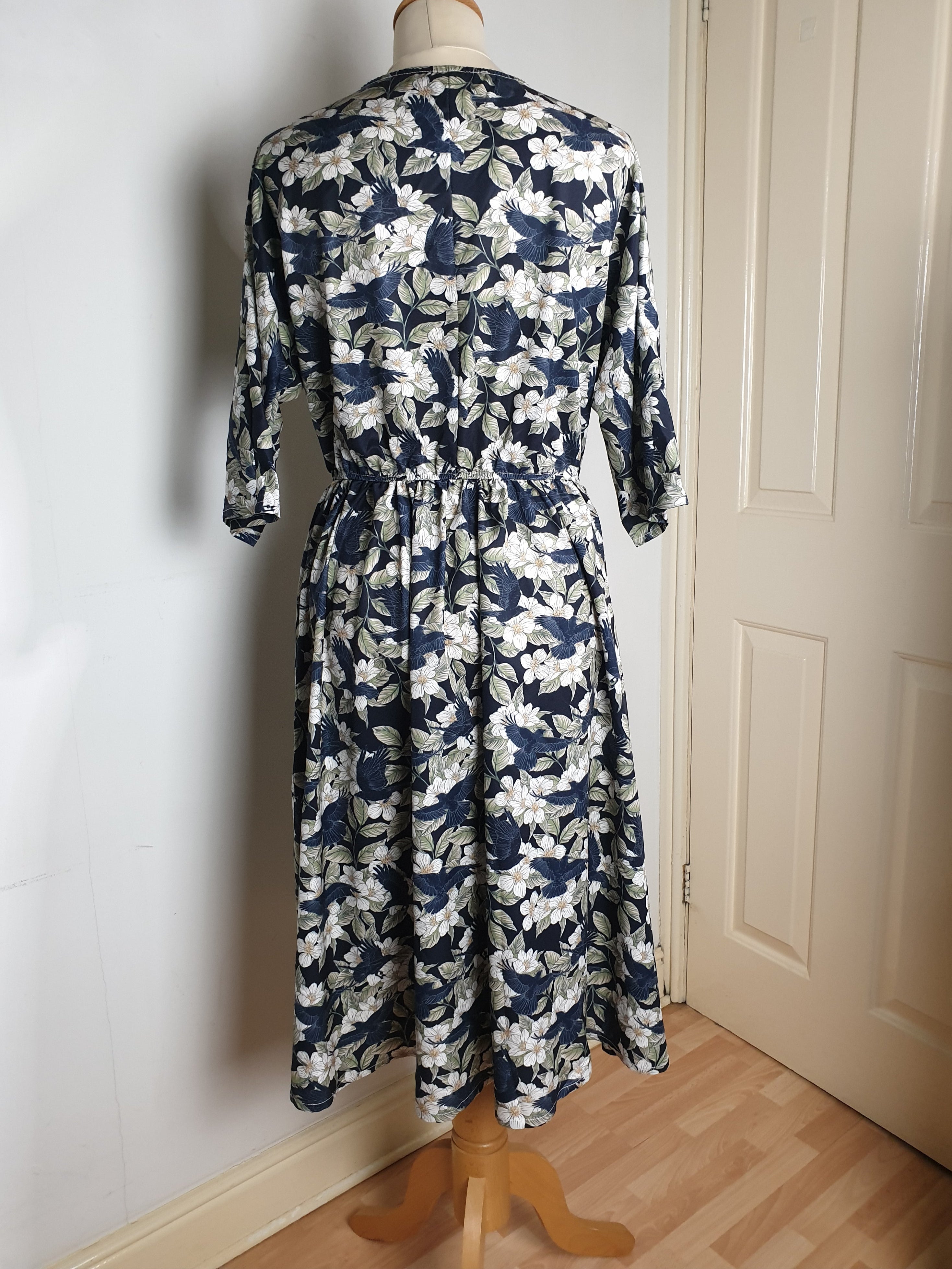 WRAP-FRONT MIDI DRESS (Spring Flying Ravens print)