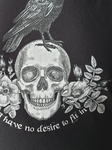 (V-NECK) I HAVE NOT DESIRE TO FIT IN t-shirt