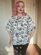 V-NECK SHIRT WITH FLOATY SLEEVES (Botanical Bats print)