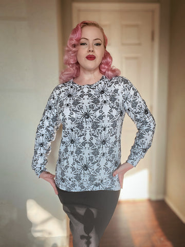 THIN SWEATSHIRT (Spiderweb Lace print)