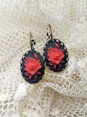 SMALL VICTORIAN ROSE CAMEO EARRINGS | THEBLACKWARDROBE.COM.