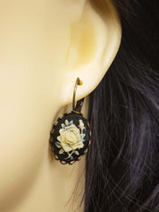 SMALL VICTORIAN ROSE CAMEO EARRINGS (IVORY)