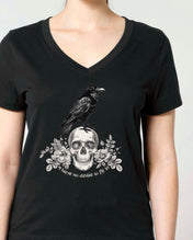 (V-NECK) I HAVE NOT DESIRE TO FIT IN t-shirt