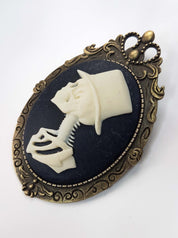 MALE SKULL SKELETON CAMEO BROOCH | THEBLACKWARDROBE.COM.
