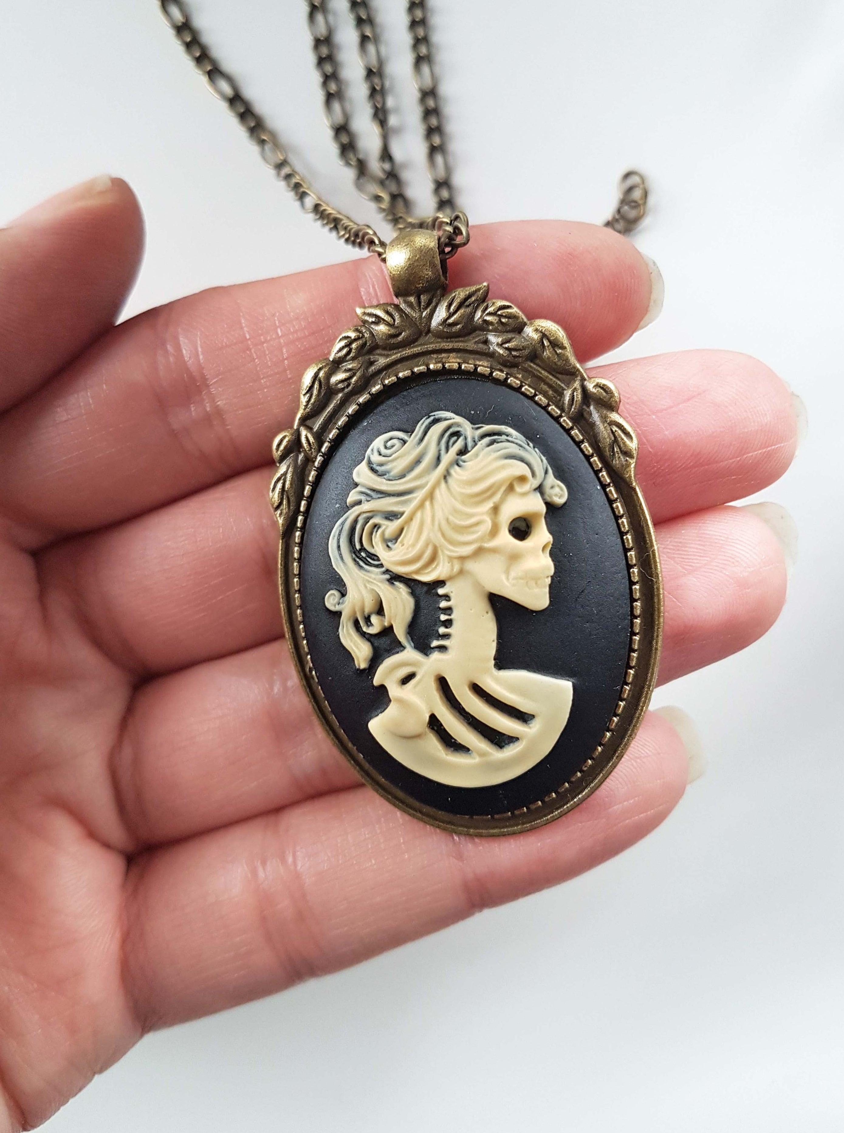 LADY SKULL SKELETON CAMEO NECKLACE | THEBLACKWARDROBE.COM.