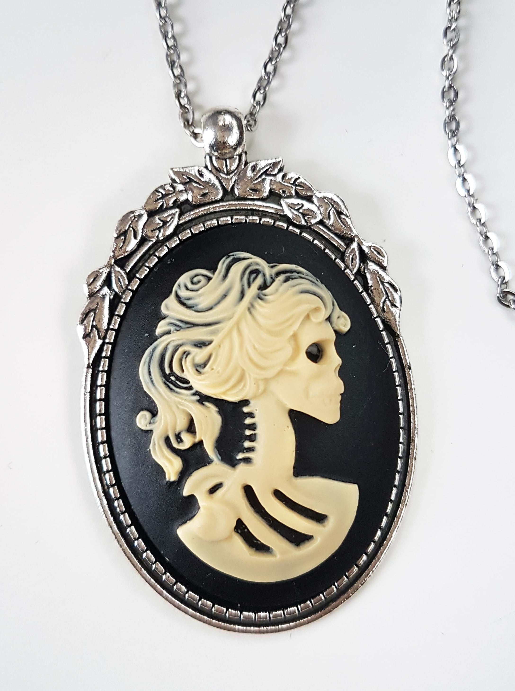 LADY SKULL SKELETON CAMEO NECKLACE | THEBLACKWARDROBE.COM.