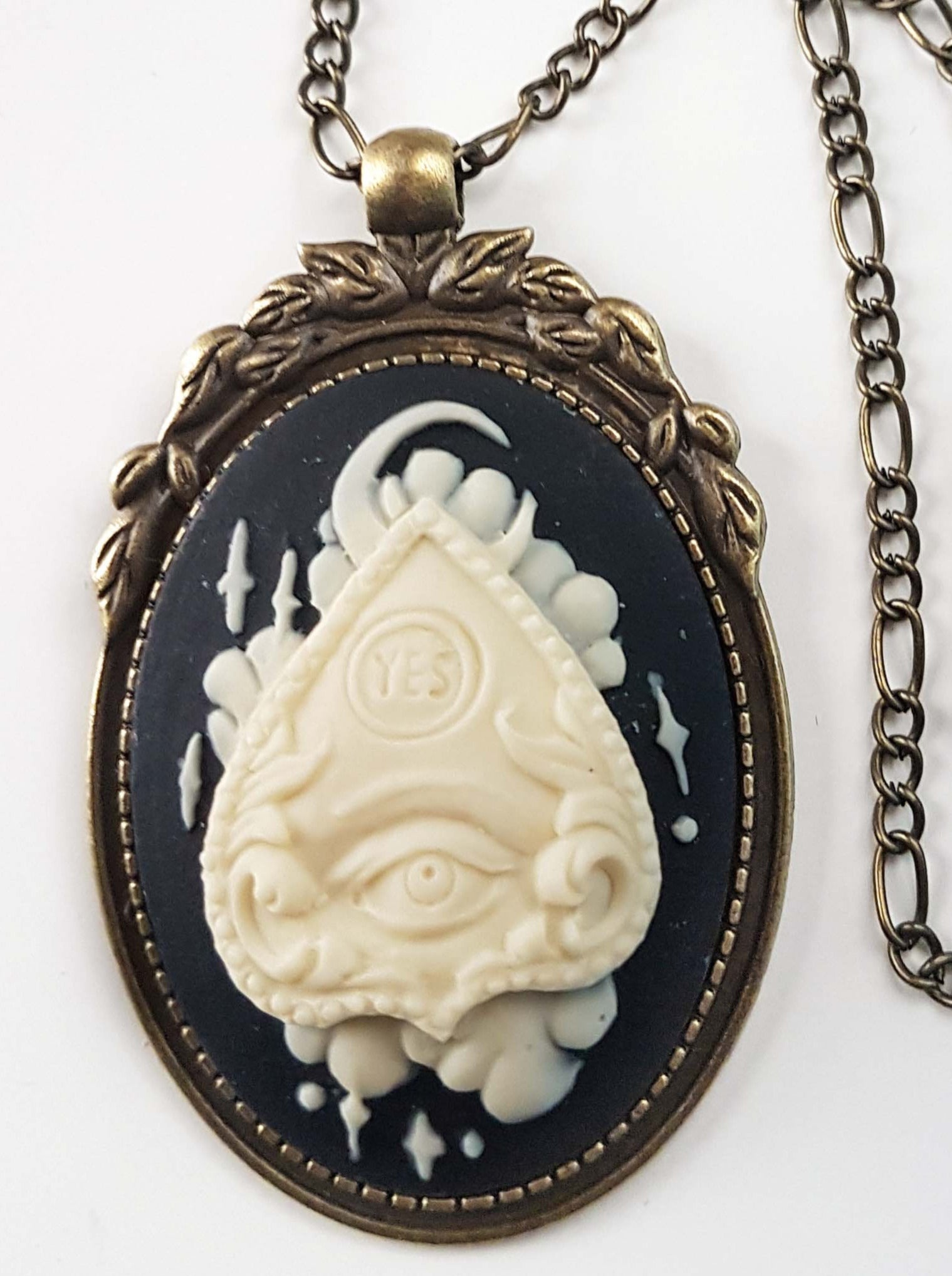 OUIJA PLANCHETTE CAMEO NECKLACE | THEBLACKWARDROBE.COM.