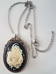 OUIJA PLANCHETTE CAMEO NECKLACE | THEBLACKWARDROBE.COM.