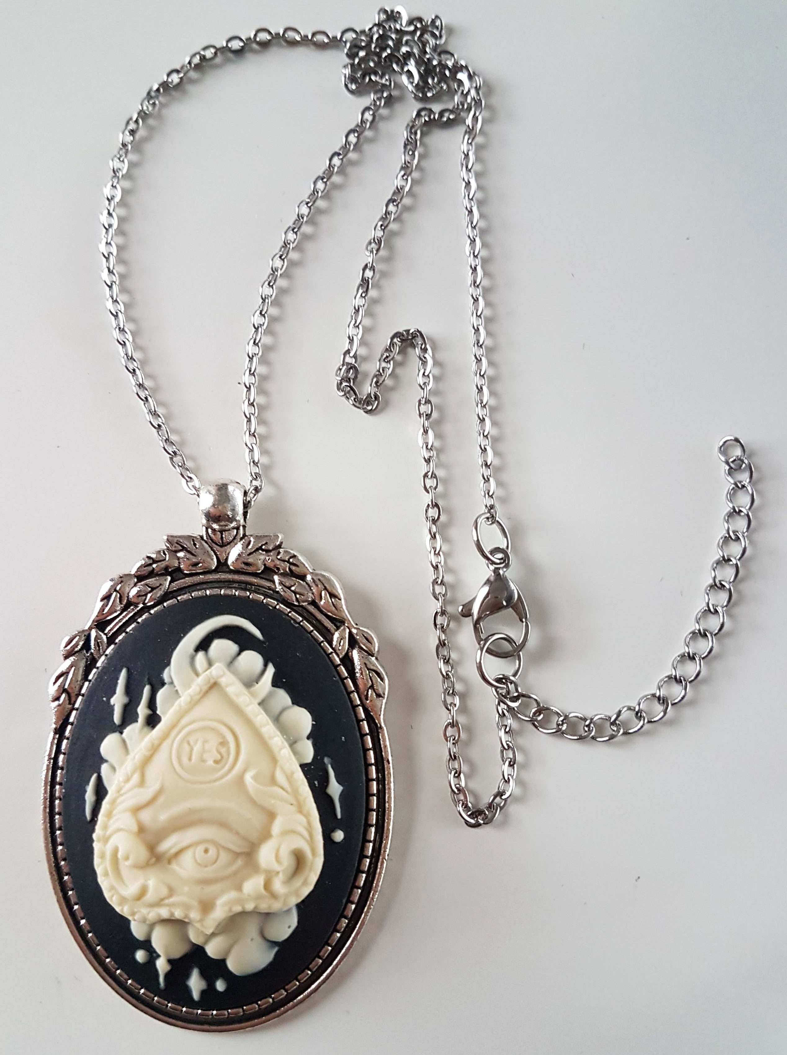 OUIJA PLANCHETTE CAMEO NECKLACE | THEBLACKWARDROBE.COM.