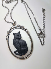 CAT CAMEO NECKLACE | THEBLACKWARDROBE.COM.