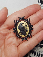 GOTHIC RAVEN CAMEO MINI-BROOCH | THEBLACKWARDROBE.COM.