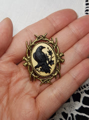 GOTHIC RAVEN CAMEO MINI-BROOCH | THEBLACKWARDROBE.COM.