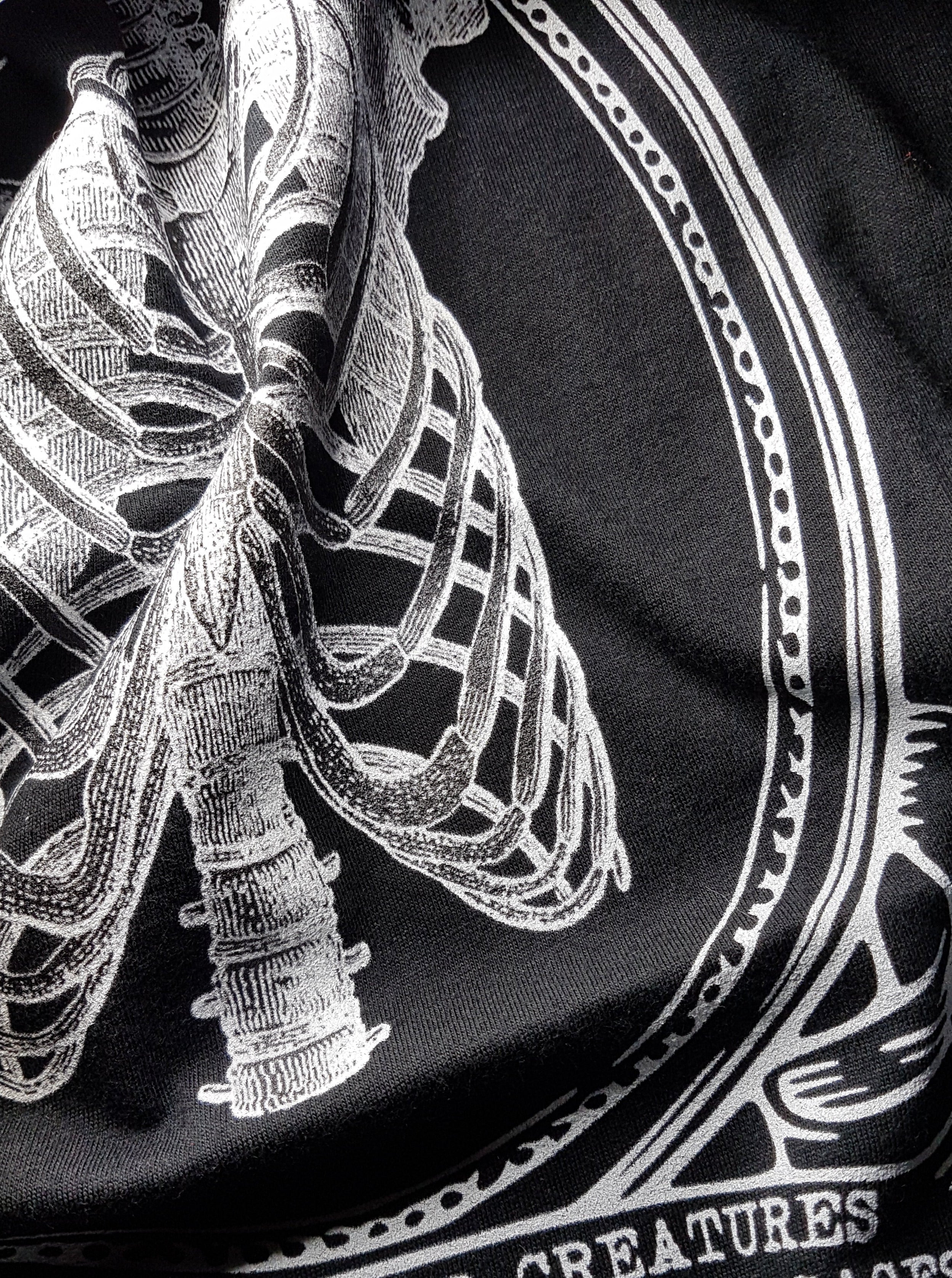 VICTORIAN RIBCAGE - alternative halloween goth graphic t-shirt | THEBLACKWARDROBE.COM.