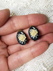 SMALL ROSE CAMEO CLIP-ON EARRINGS | THEBLACKWARDROBE.COM.