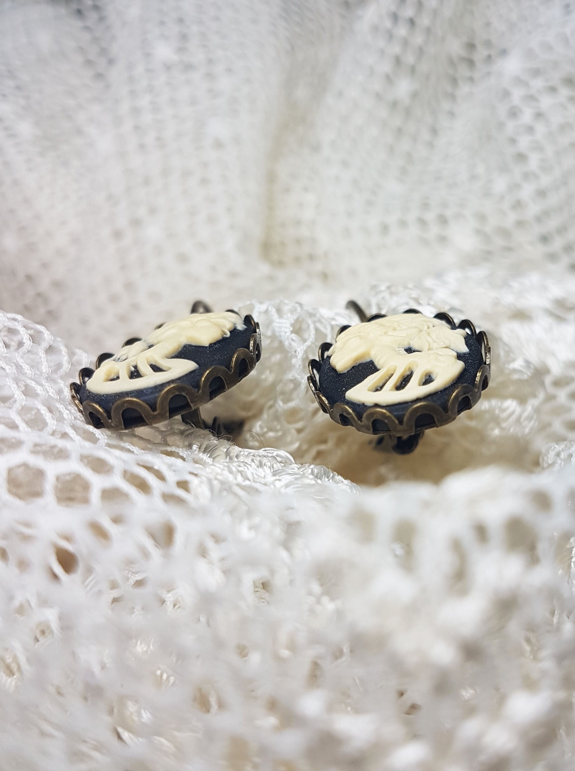 SMALL LADY SKULL CAMEO EARRINGS | THEBLACKWARDROBE.COM.